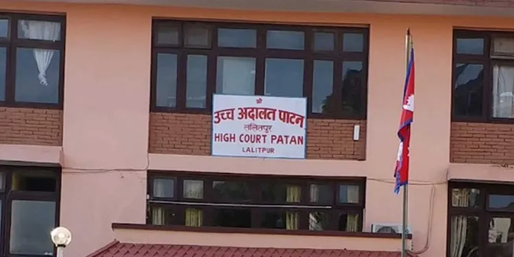 स्वास्थ्य मन्त्रालयले प्रतिबन्ध लगाएको भेप आयात र बिक्री गर्न उच्च अदालतको अनुमति