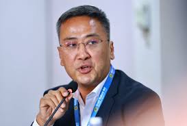 धितोपत्र बोर्डका अध्यक्ष सन्तोषनारायणको पद धरापमा : भविष्य निर्धारण अख्तियारको हातमा