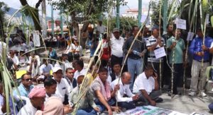 उखु किसानद्वारा गत वर्षको अनुदान भुक्तानीको माग गर्दै काठमाडौंमा प्रदर्शन