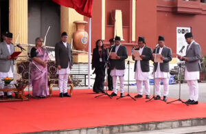 नवनियुक्त चार मन्त्रीले लिए शपथ