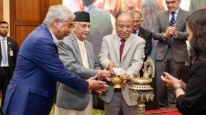 क्षमा याचनासहित स्वेच्छिक अवकाश लिन शीर्ष नेतृत्वलाई ‘प्रबुद्ध नगारिक’को सुझाव