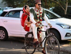 विवाह बन्धनमा बाँधिए क्रिकेटर करण र सञ्चारकर्मी वर्षा